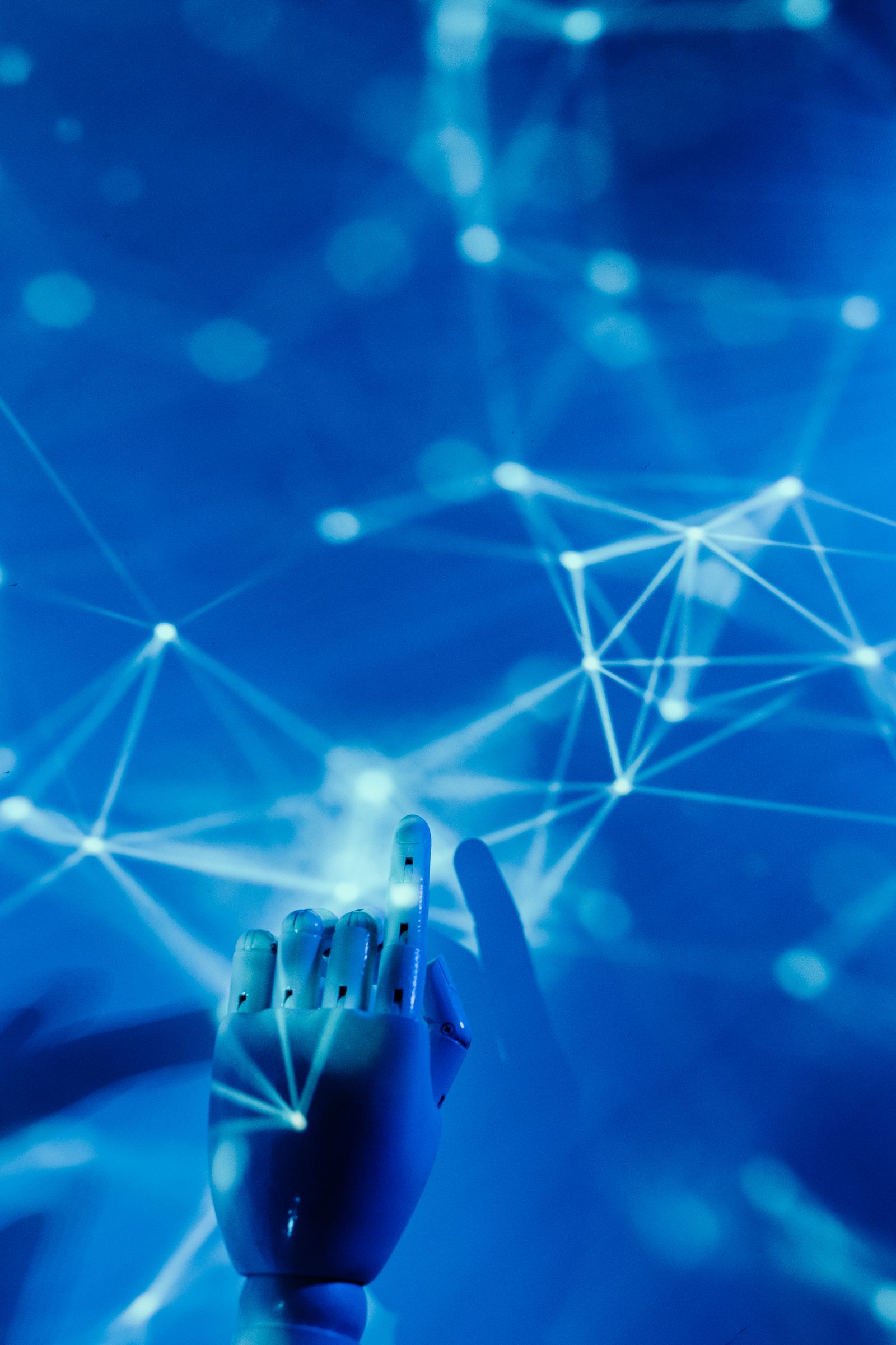 You are currently viewing IA & Réseaux Sociaux : les vraies nouveautés d&rsquo;août 2026 (LinkedIn, Facebook)