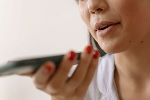 Lire la suite à propos de l’article IA & Réseaux Sociaux : les vraies nouveautés de la rentrée 2026 (TikTok, Instagram, Threads)